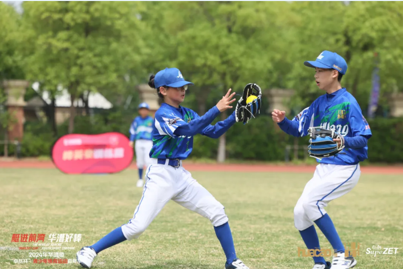 【分院动态】华漕：践行社会责任，，关注青少年生长，，这家春申金字塔人才企业这样做......